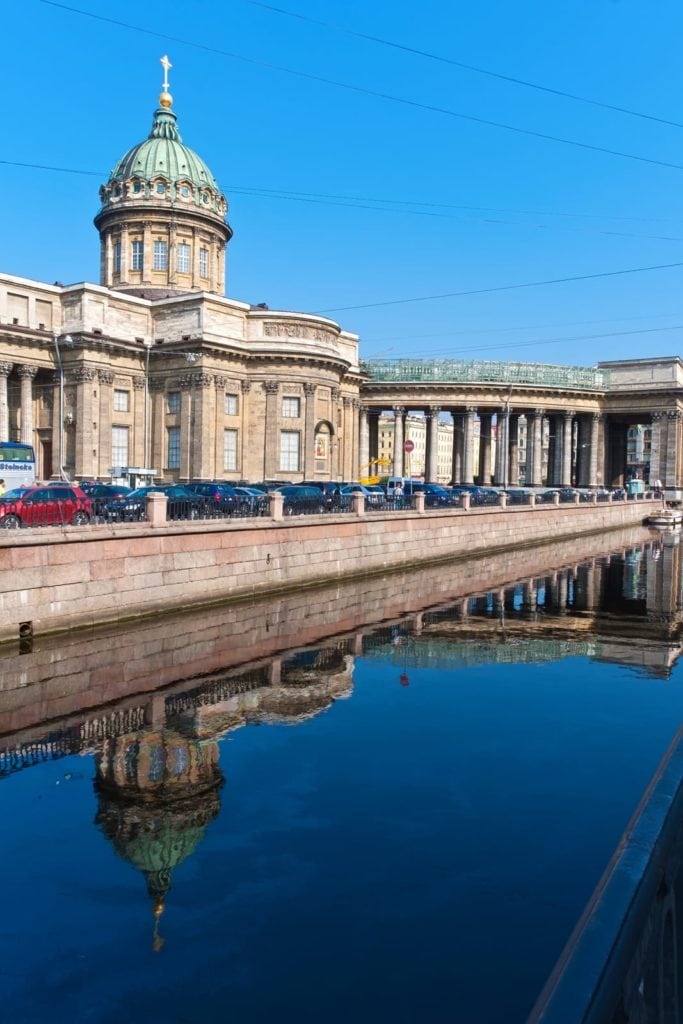 Марина Зубанова &mdash; услуги по подбору недвижимости в Санкт-Петербурге